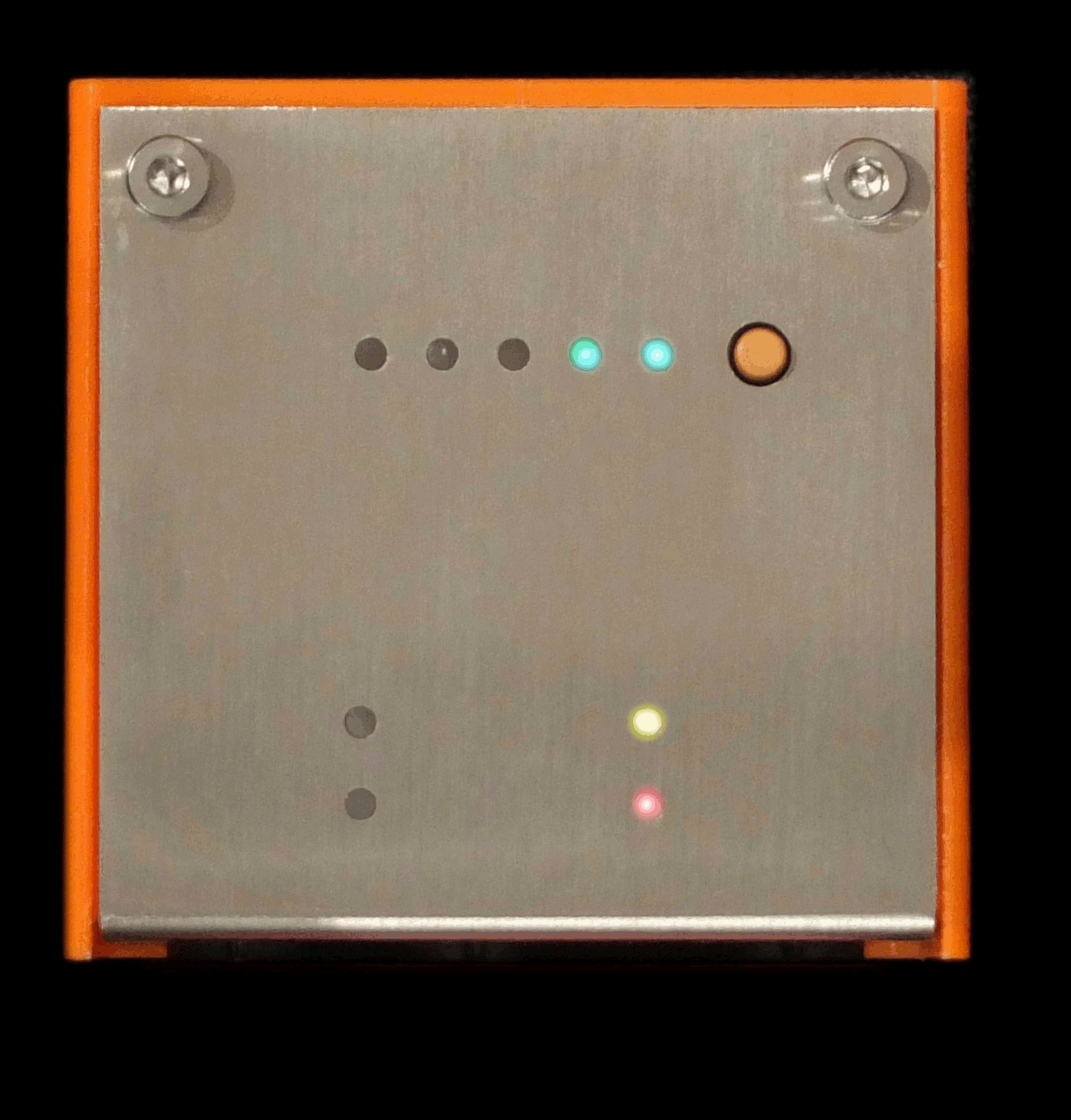 Animation showing how the ProTip signals an intermittent fault in a foil